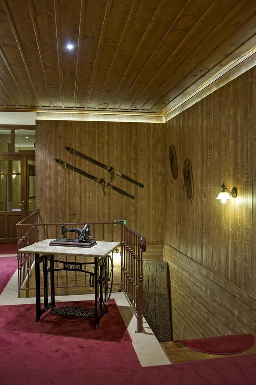 Alpen House Hotel & Suites 아라초바 외부 사진