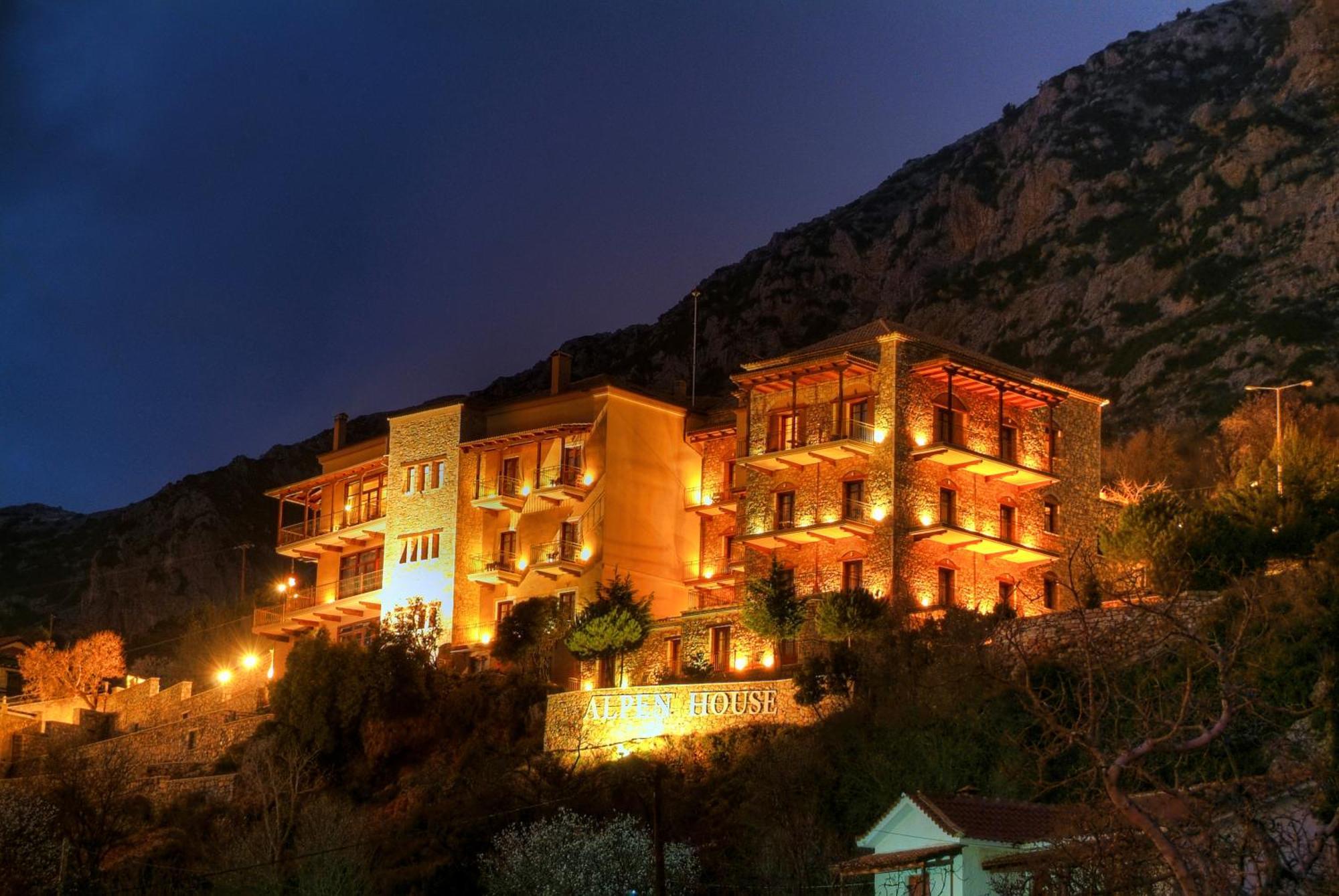 Alpen House Hotel & Suites 아라초바 외부 사진