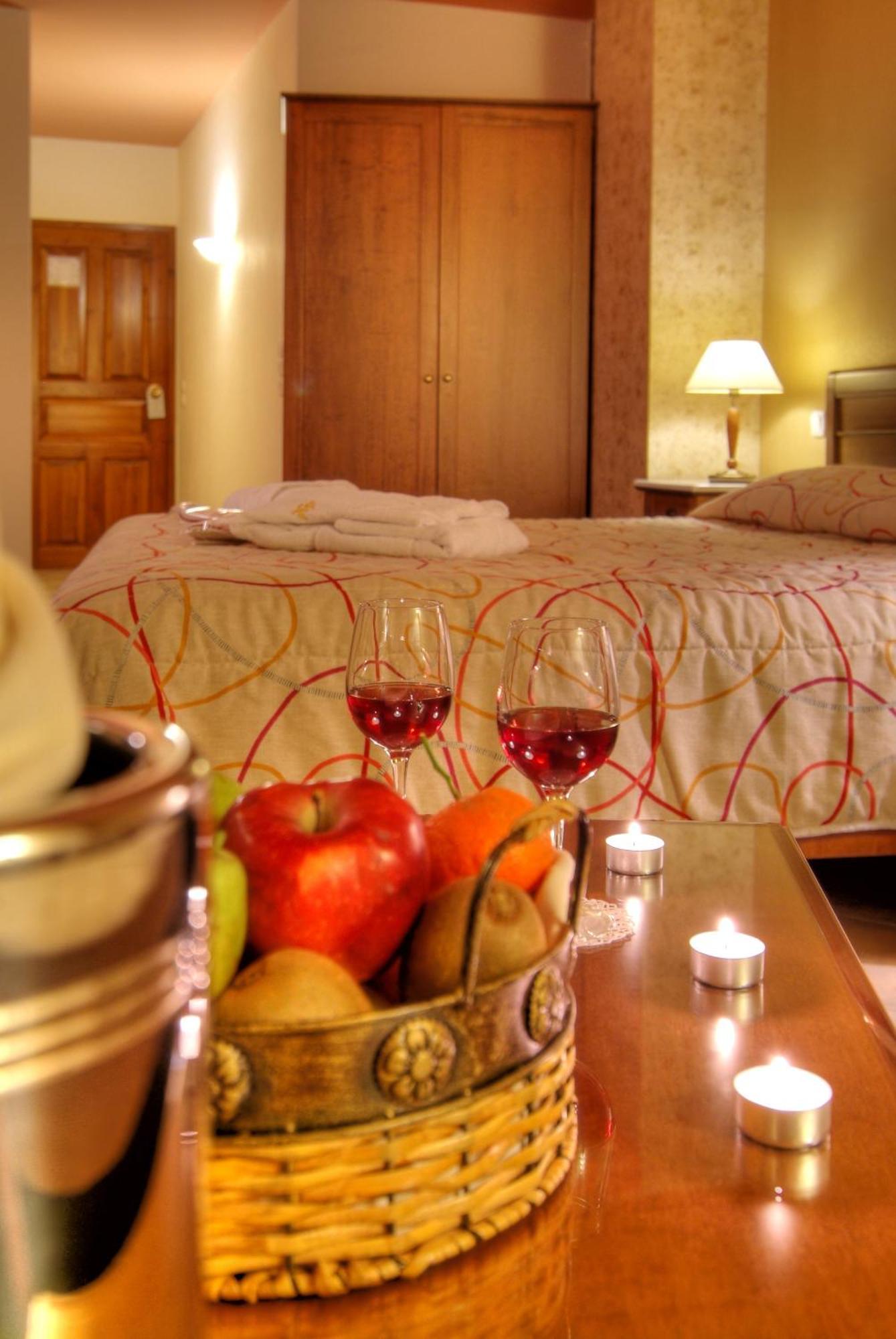 Alpen House Hotel & Suites 아라초바 외부 사진