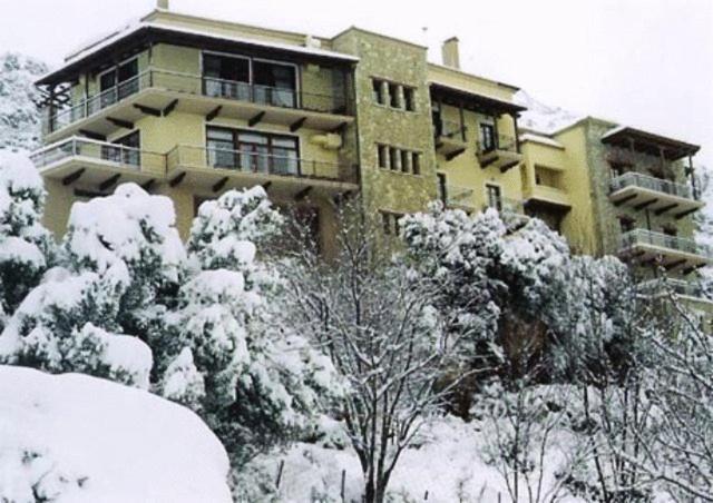 Alpen House Hotel & Suites 아라초바 외부 사진