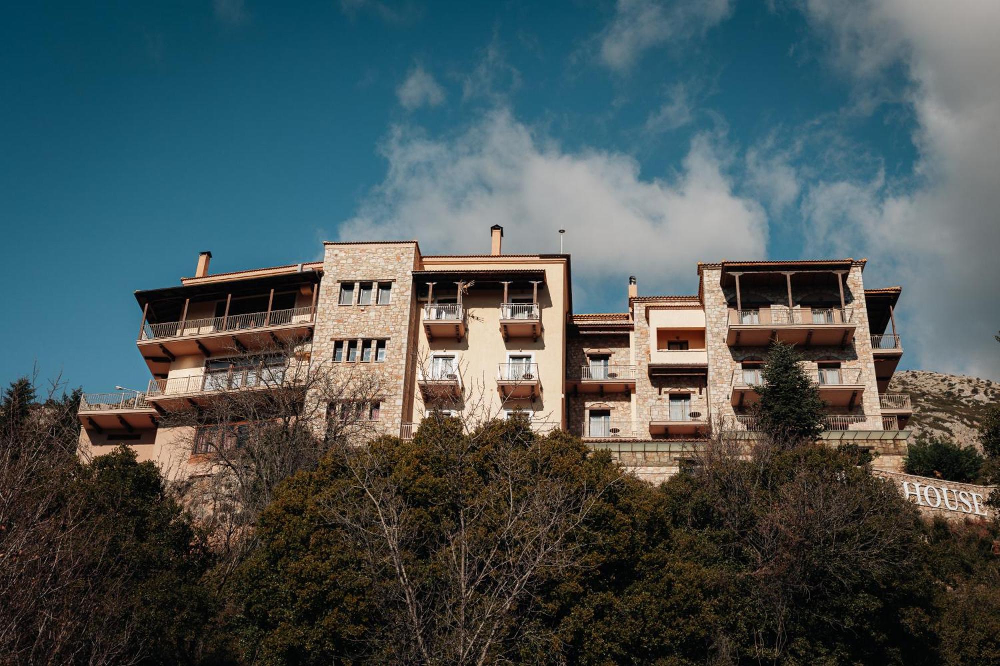 Alpen House Hotel & Suites 아라초바 외부 사진